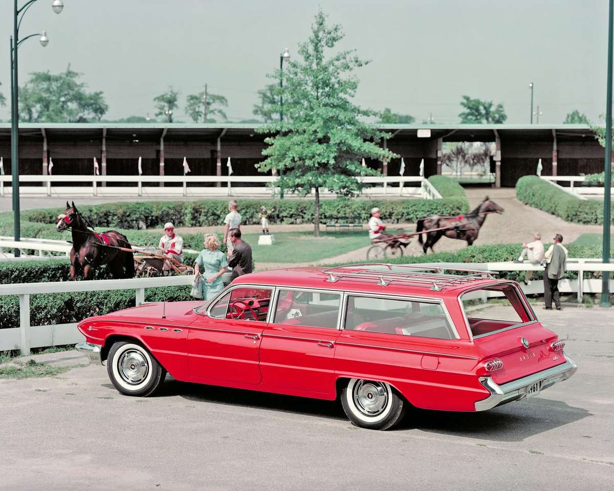 1961 Buick LeSabre Estate Wagon puzzle online