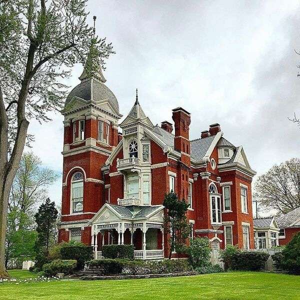 Nowoczesny wiktoriański dom w Ohio, USA (20) #165 puzzle online