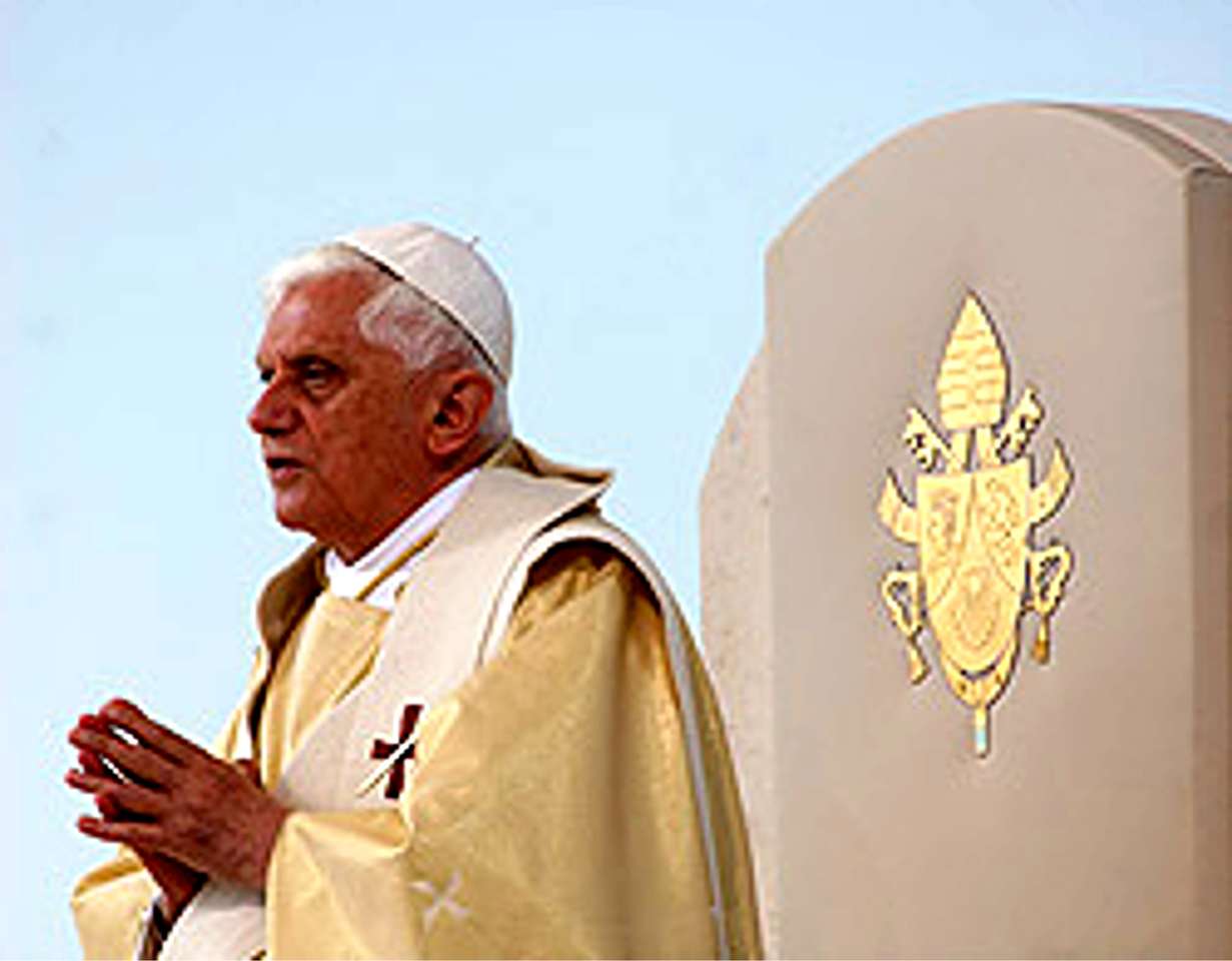 Papież Benedykt XVI puzzle online