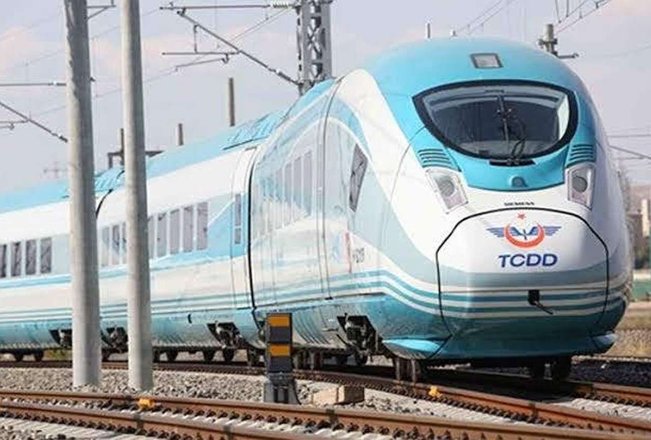 TCDD turkshi HT 80118 влак пъзел