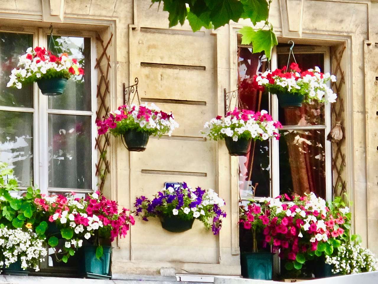 virágos ablakok kirakós játék