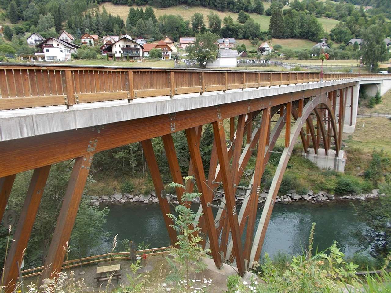 Drewniany most nad rzeką Murau. puzzle online