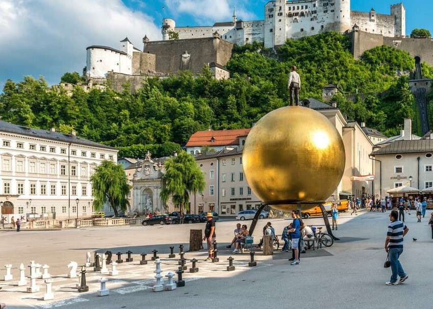 Salzburg, alpejskie miasto w Austrii puzzle online