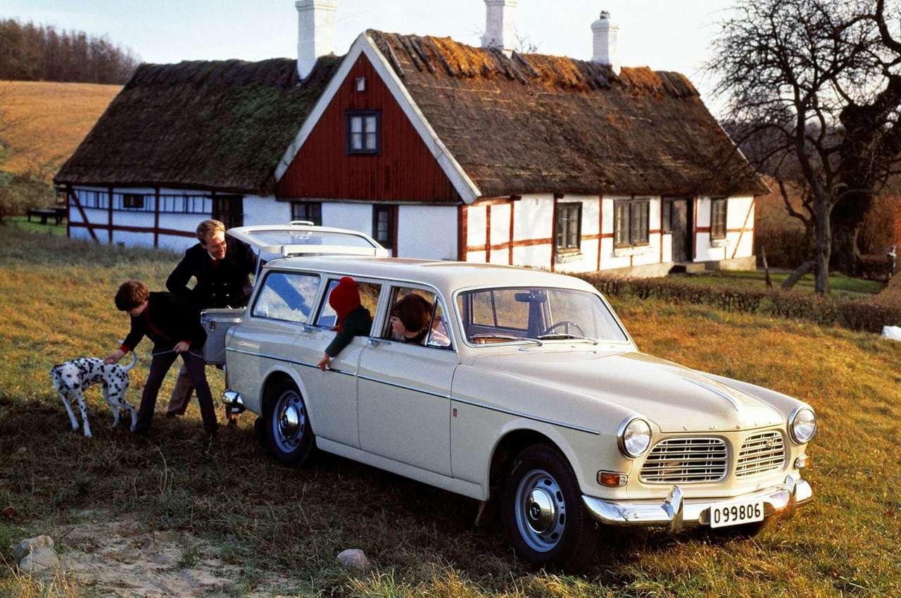 1967 Volvo 122S Amazon kombi puzzle online