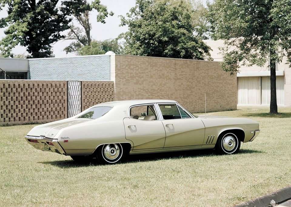 1969 Buick Skylark 4-drzwiowy sedan puzzle online
