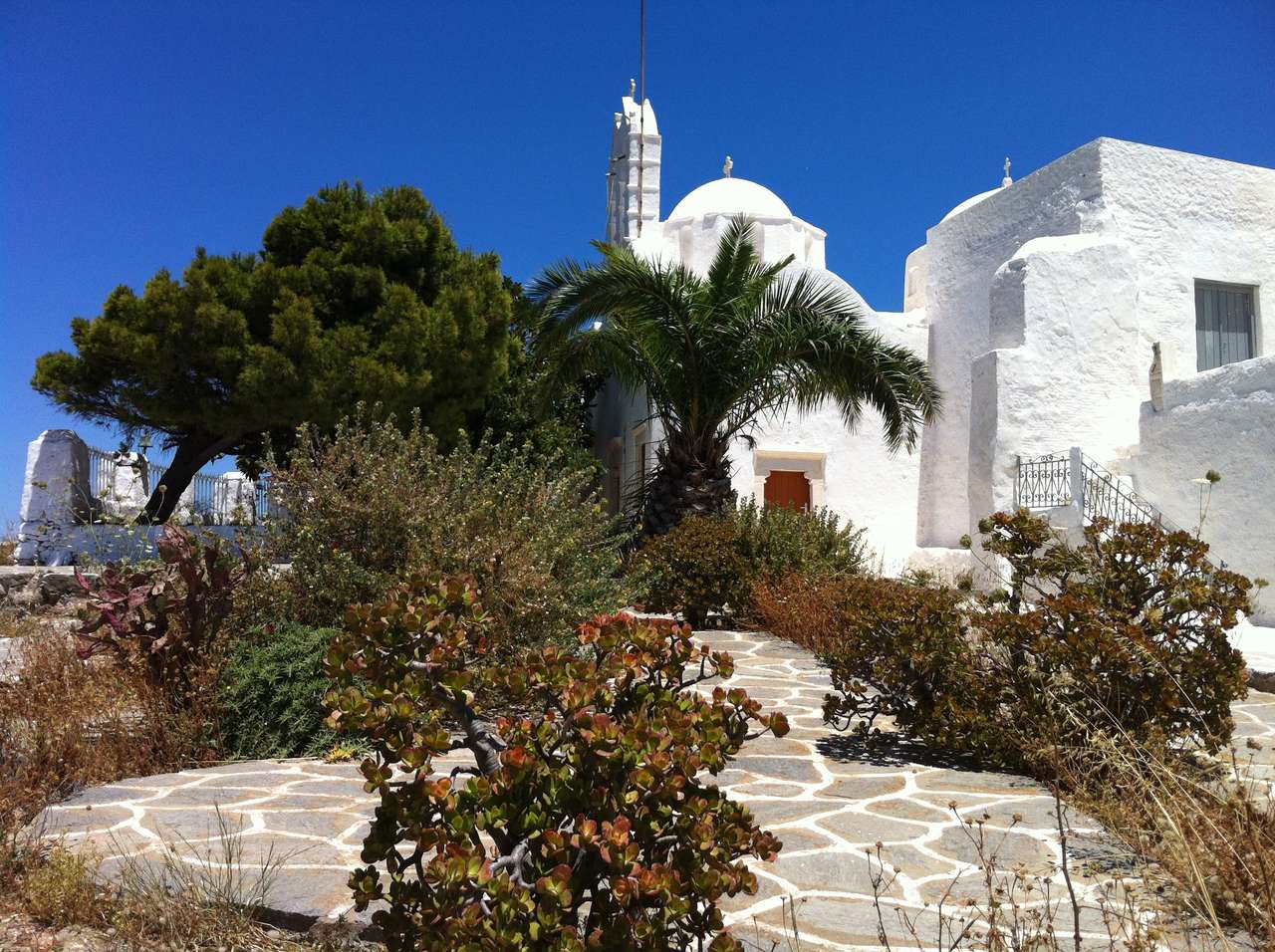 Grecka wyspa Paros Klasztor św. Antoniego puzzle online