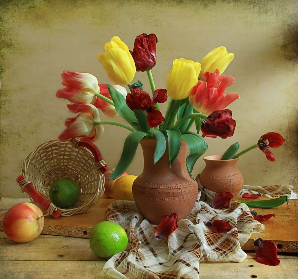 martwa natura tulipanów puzzle online