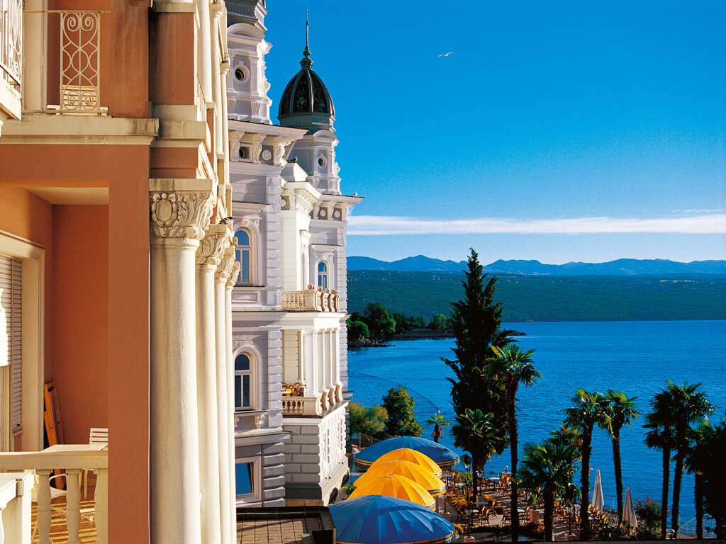 Widok z hotelu na Morze Adriatyckie w Opatii puzzle online