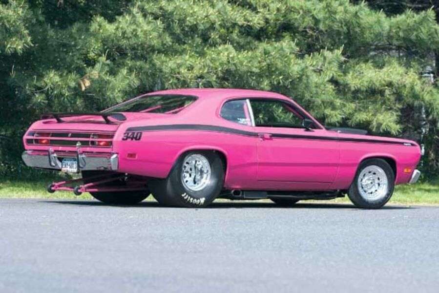 Samochód Plymouth Duster Rok 1970 puzzle online