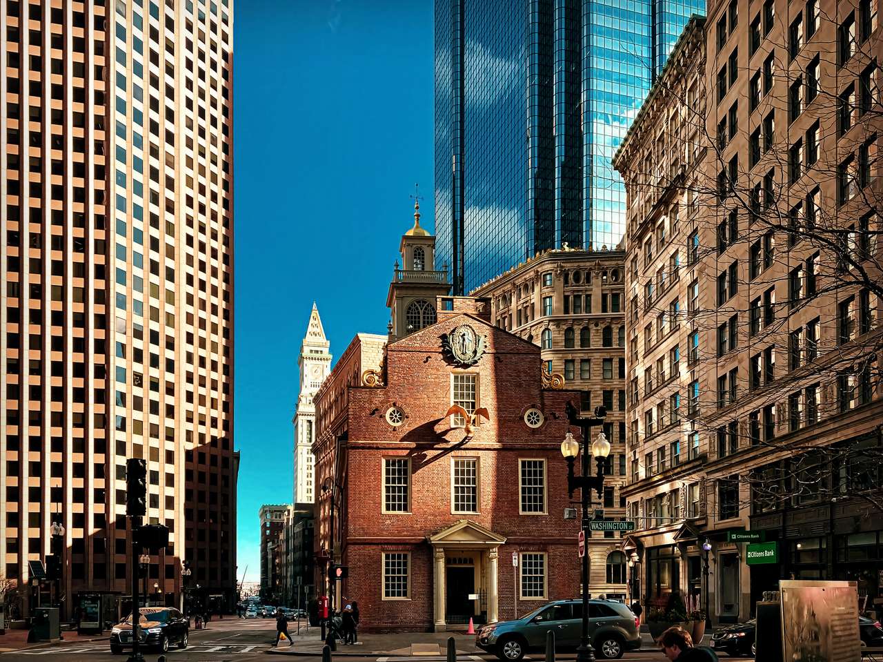 Stary Dom Stanowy, Boston puzzle online