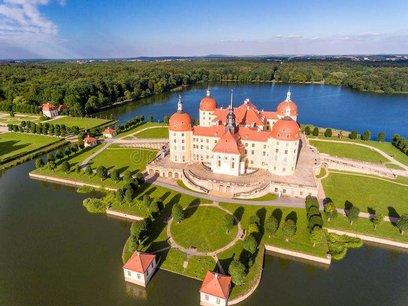 Zamek w Moritzburgu puzzle online