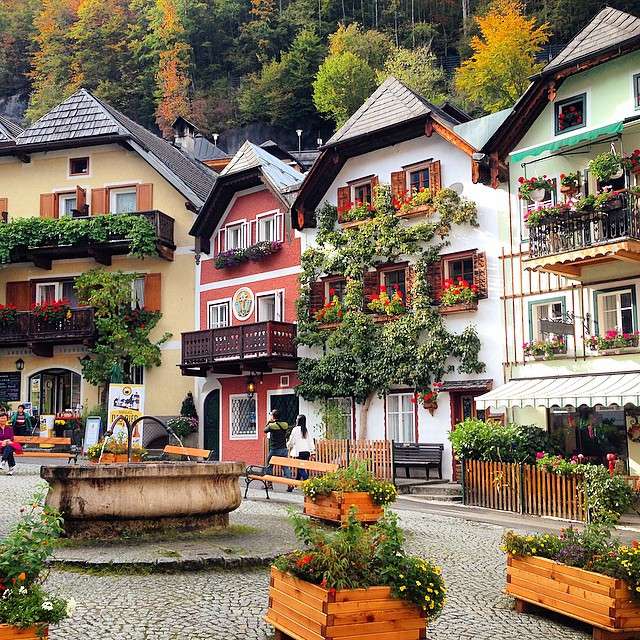 Hallstatt- najpiękniejsze miasteczko w Austrii puzzle online