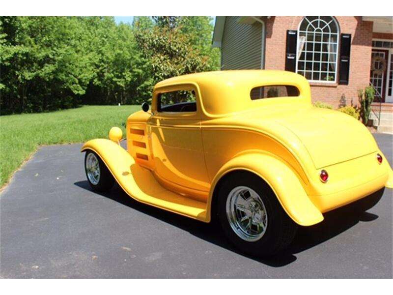 Samochód Ford 3 Okna Coupe Rok 1932 #2 puzzle online