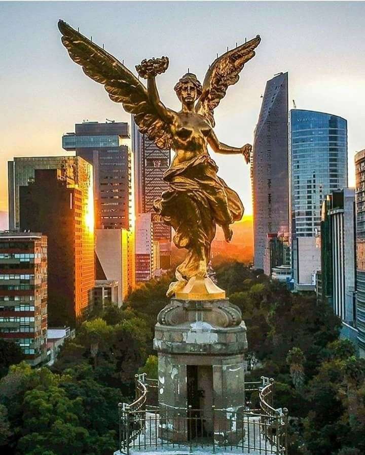 Słynny Anioł Niepodległości – pomnik w Meksyku puzzle online
