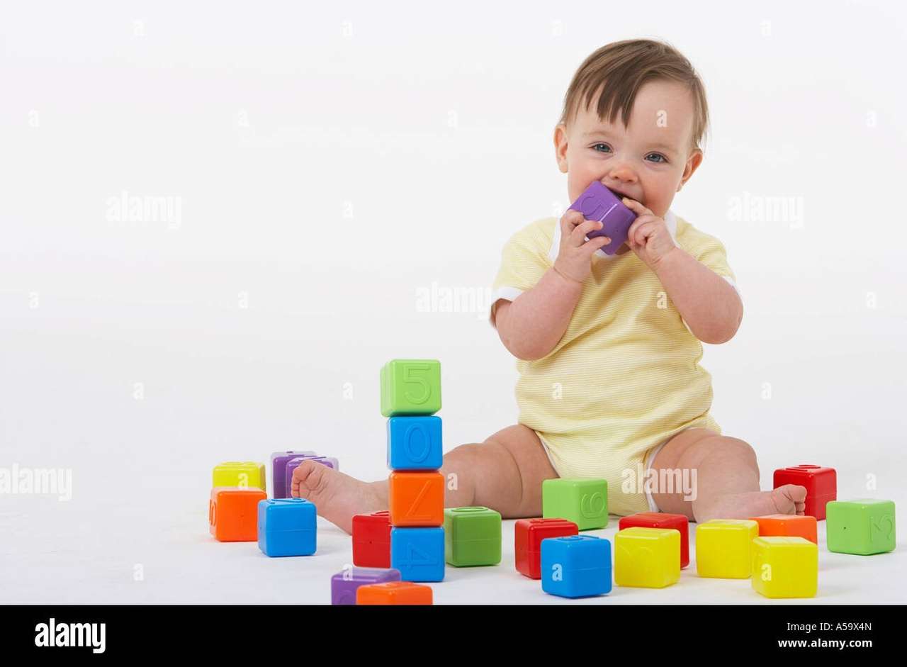 dzieci od 4 do 5 miesięcy puzzle online