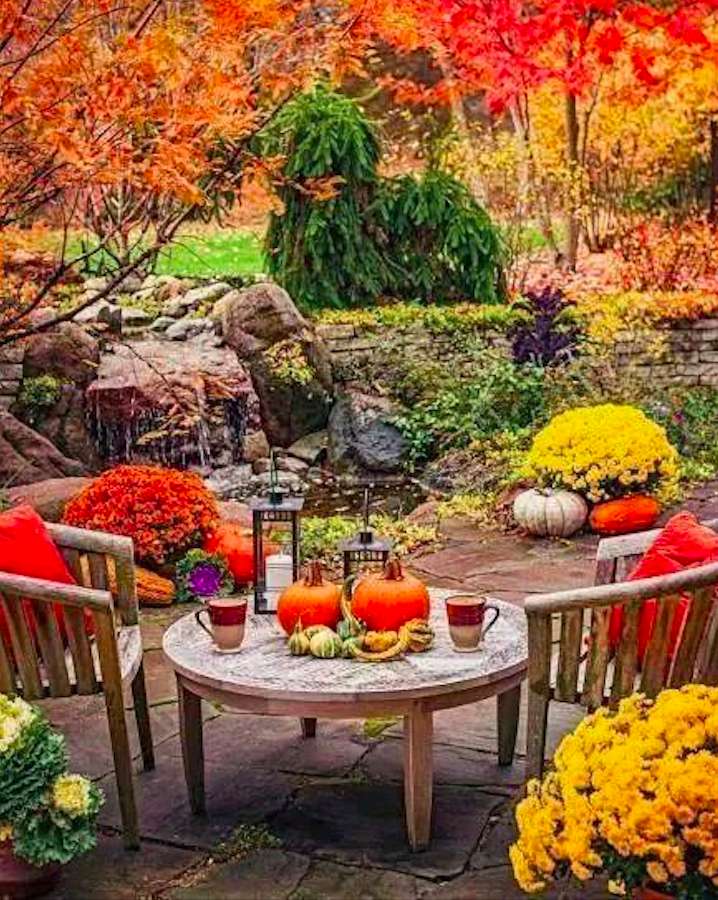 Jesienny relaks w ogrodzie, ciepła kawka smakuje:) puzzle online
