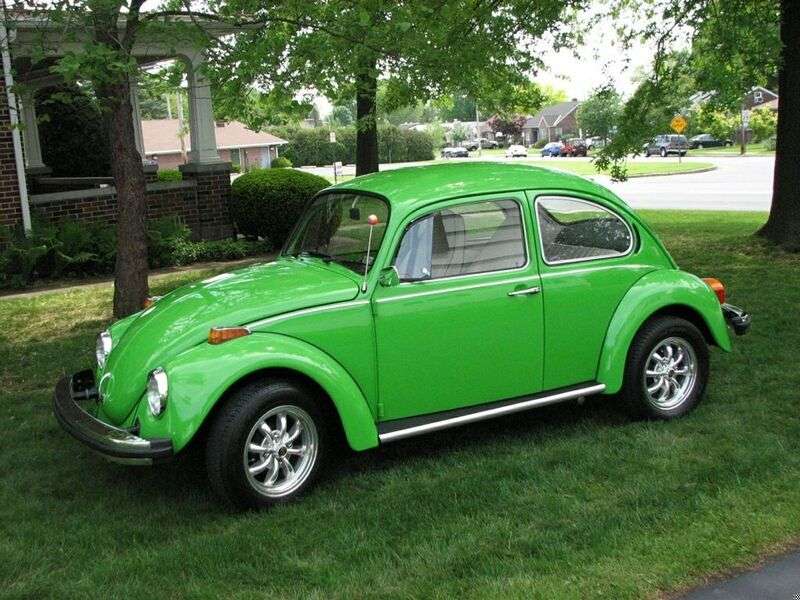 Samochód Volkswagen Beetle Rok 1974 #2 puzzle online