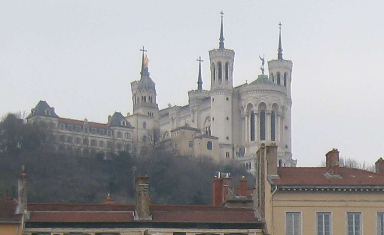 Katedra św. Jana, Lyon 5, Francja puzzle online