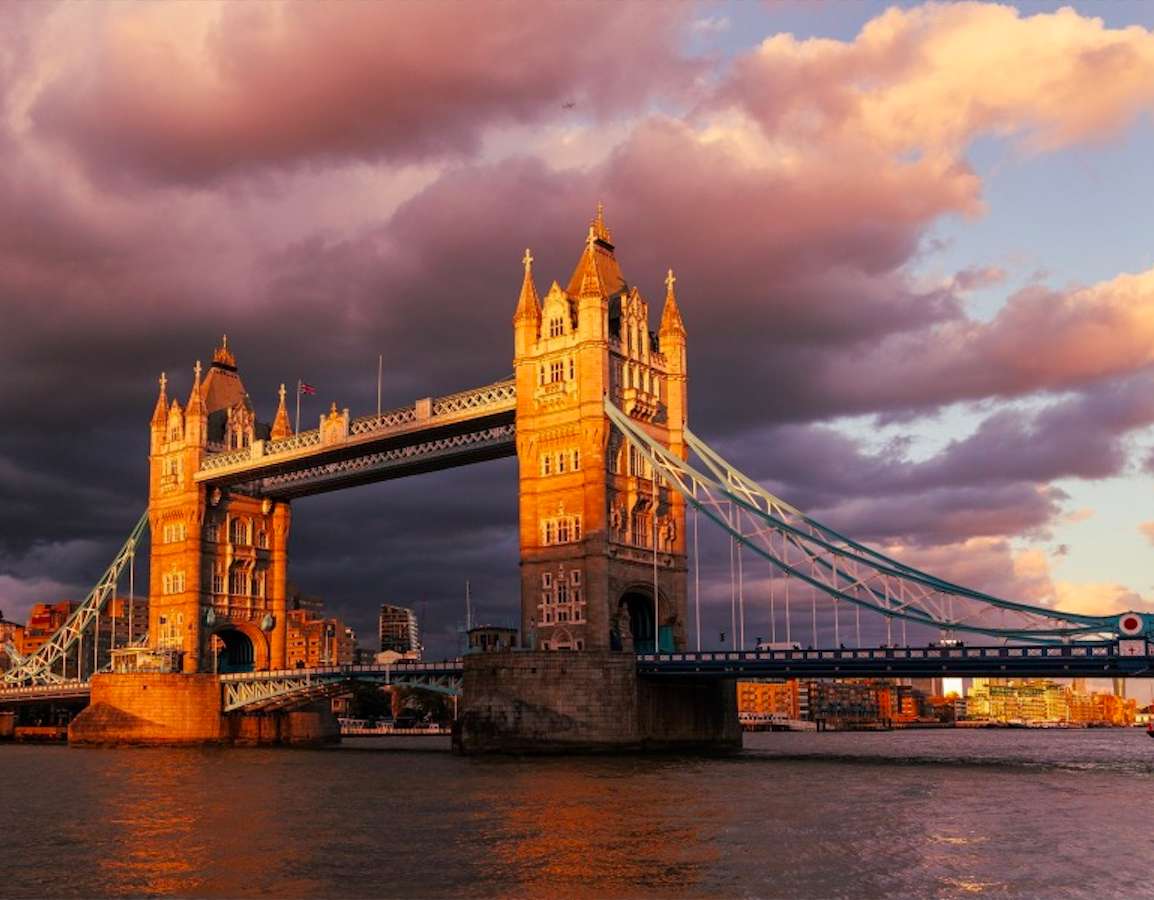 Londyn-Most Tower Bridge o zachodzie słońca puzzle online