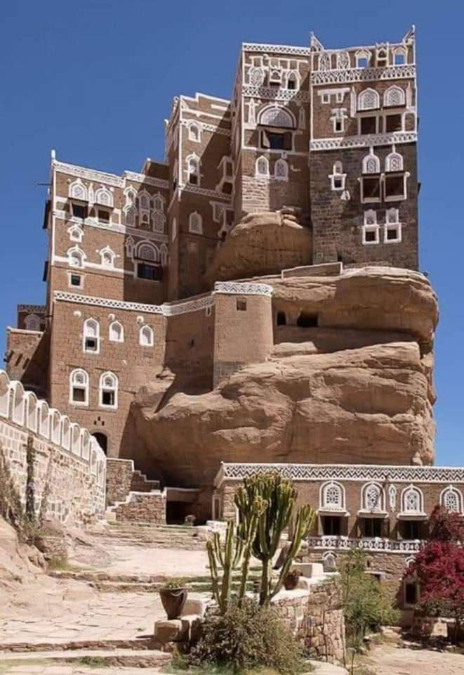 kamienny dom, Jemen puzzle online