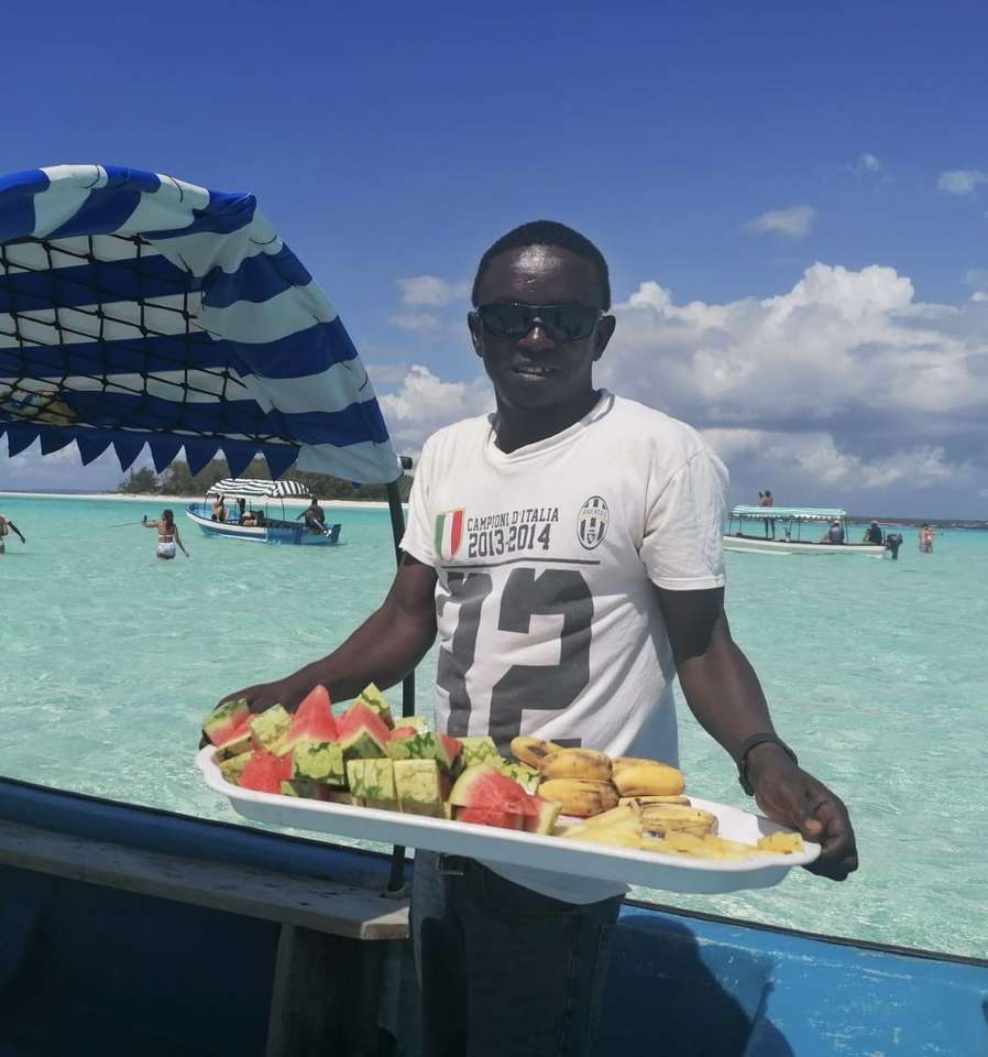 Sprzedawca owoców na Zanzibarze puzzle online