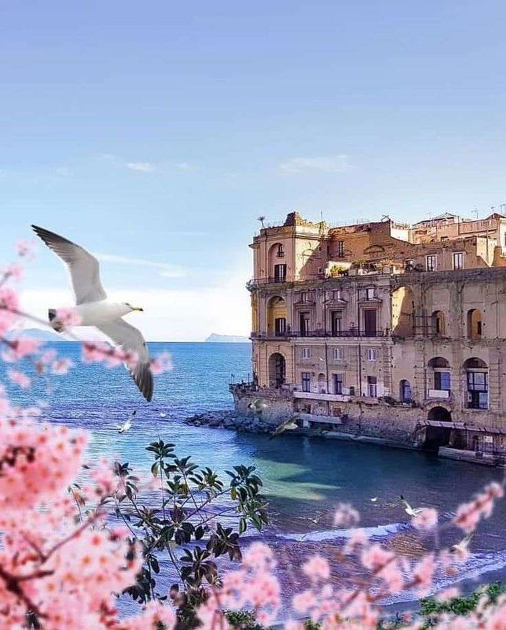 Dom na klifie w Neapolu puzzle online