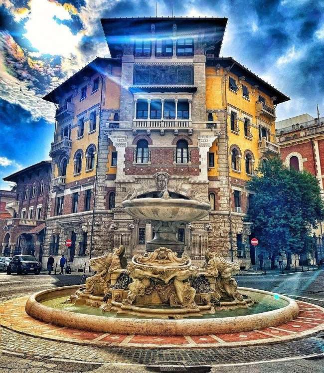 dzielnica coppedè w Rzymie puzzle online