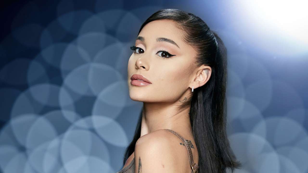 Ariana Grande puzzle online