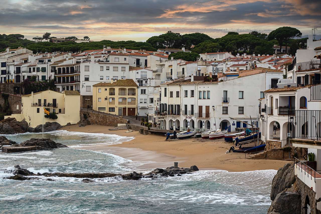 Calella de Palafrugell, Costa Brava, Hiszpania puzzle online