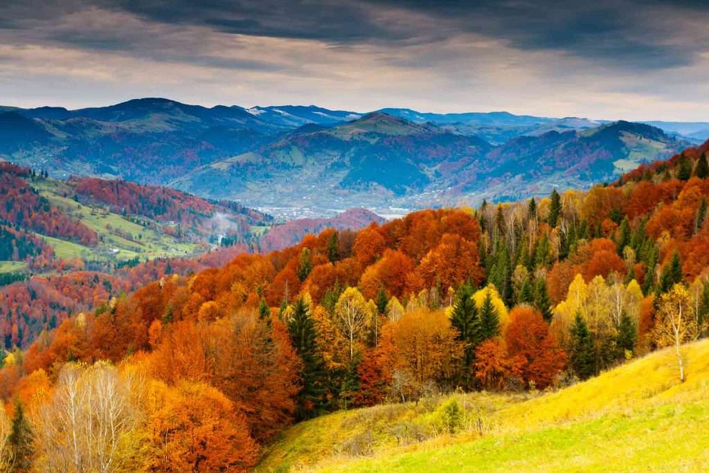 Kolory jesieni w górach puzzle online