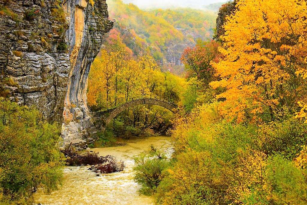 Grecja Park Narodowy Vikos Gorge puzzle online