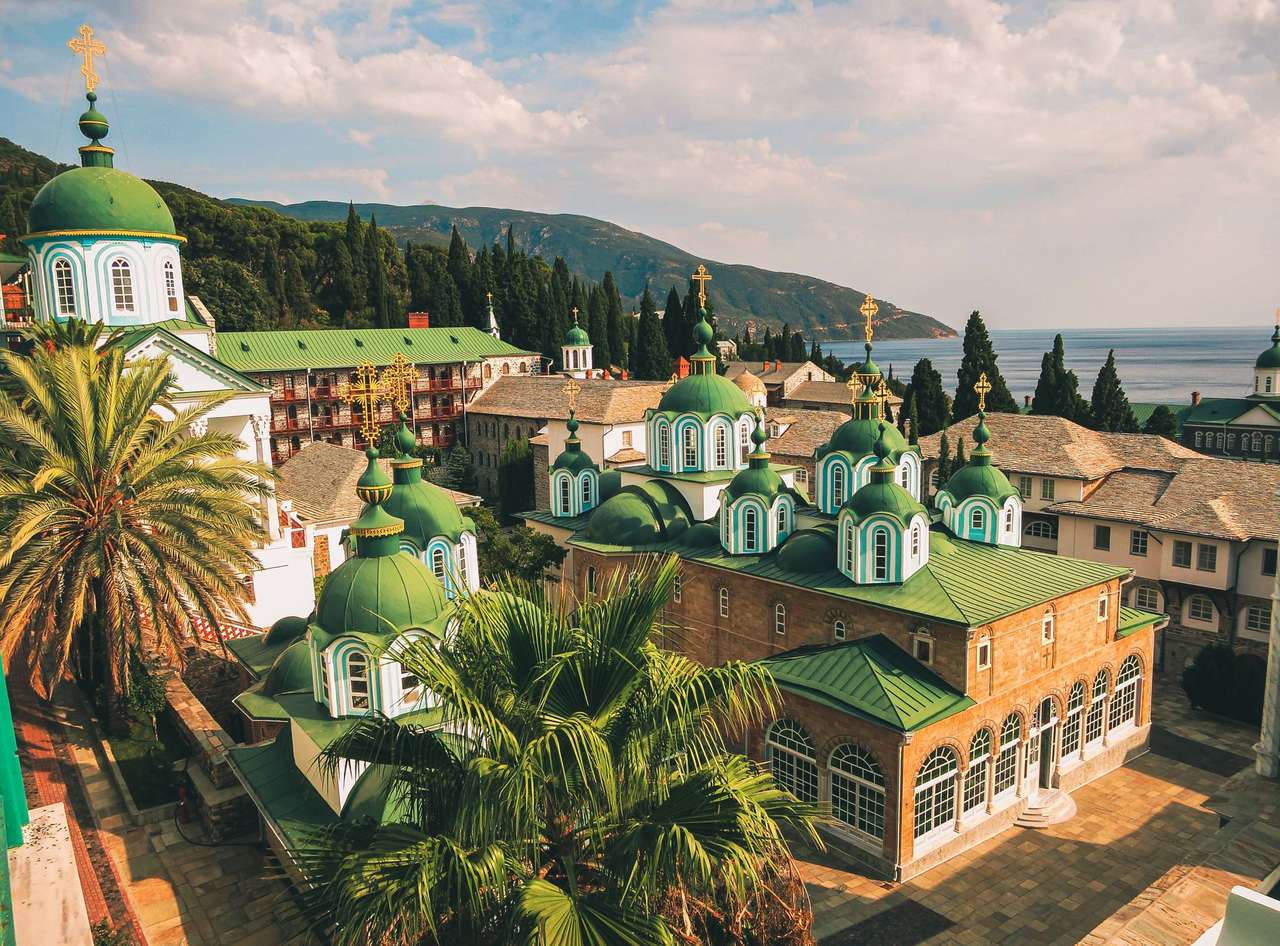 Grecja Klasztor Athos w Agios Panteleimonos puzzle online