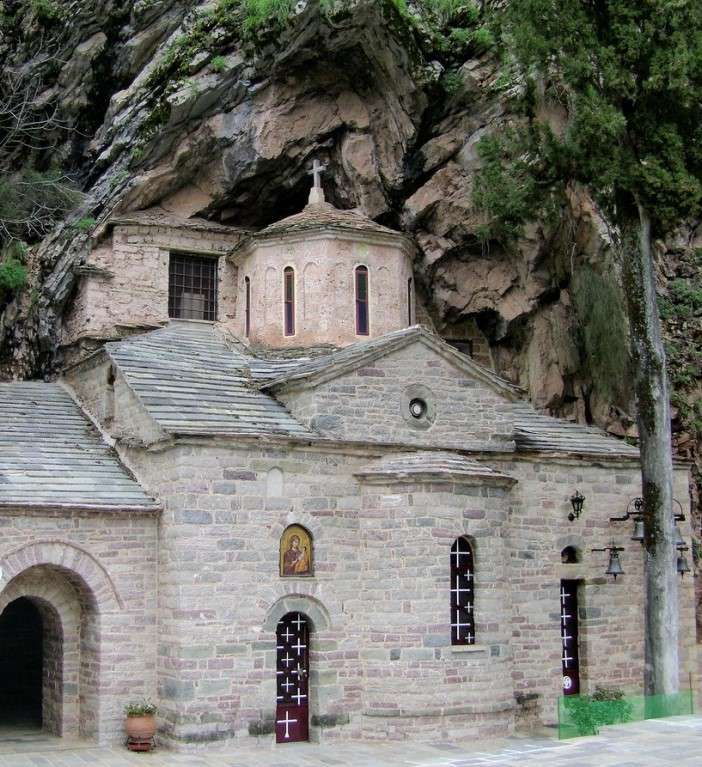 Klasztor Proussos w Grecji Środkowej puzzle online