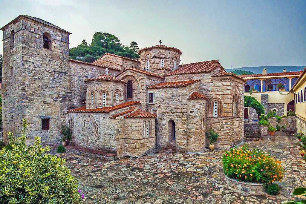 Grecja Klasztor św. Meletiosa Attica Oinoi puzzle online