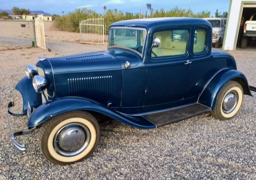 Samochód Ford V-8 Deuce Coupe Rok 1932 #4 puzzle online