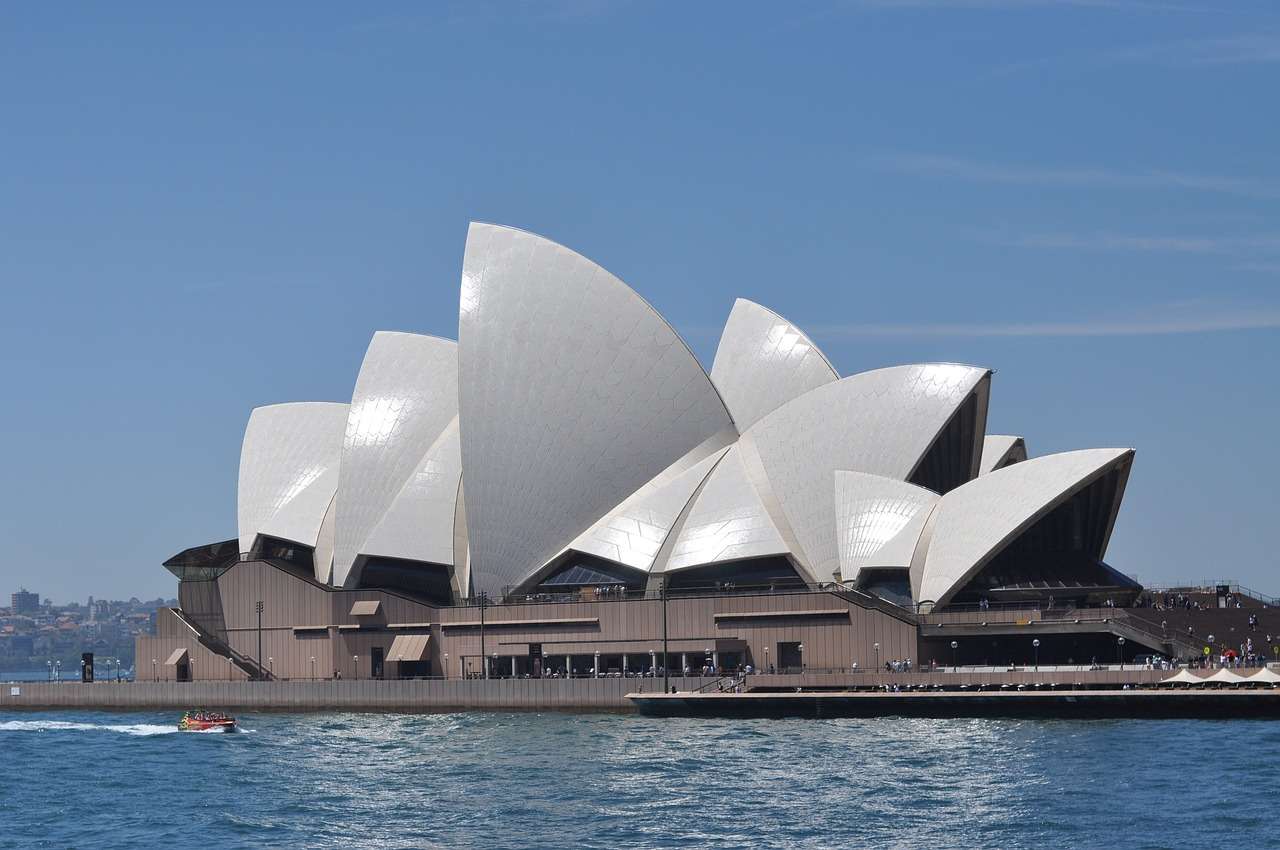 Opera Sydney puzzle online