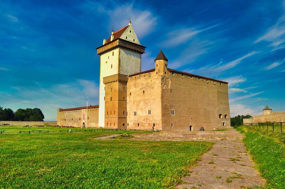 Estonia Narva Twierdza Hermanna puzzle online