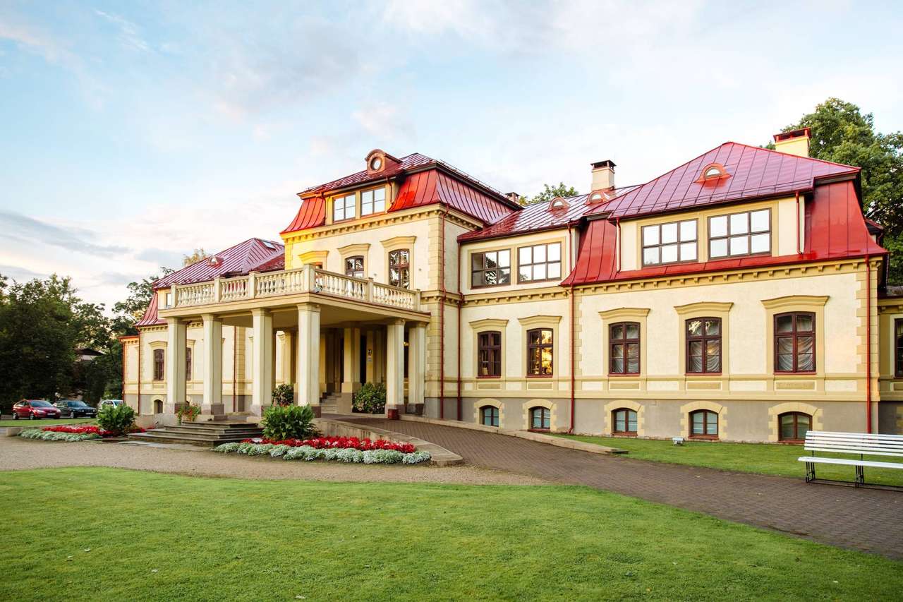 Kompleks hotelowy Valmiera na Łotwie puzzle online