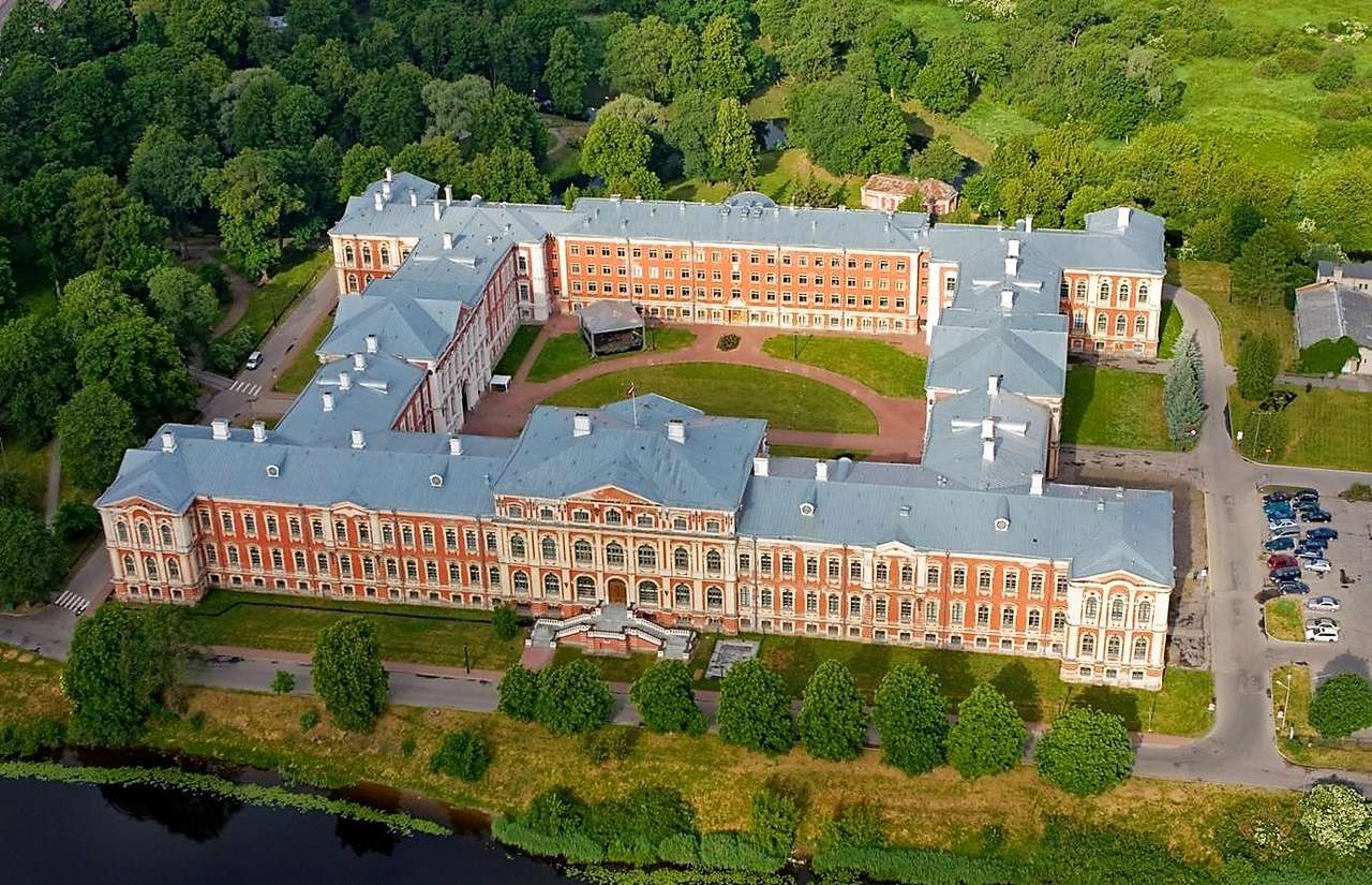 Łotwa Zamek w Jełgawie puzzle online