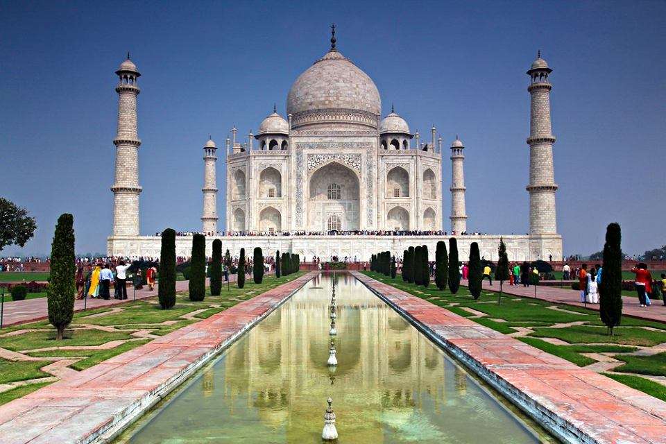 Tadż Mahal w Agrze puzzle online