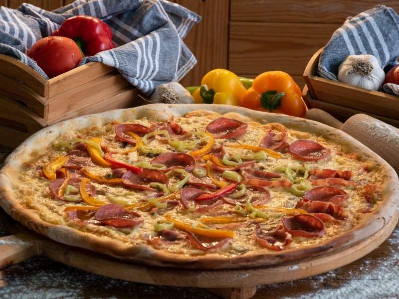 Smaczna domowa pizza puzzle online