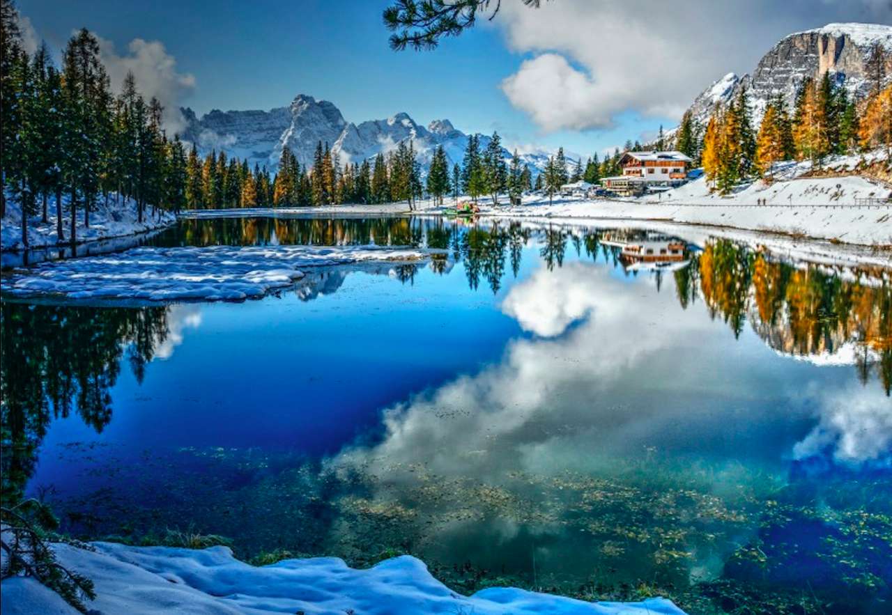Misurina -zimowy widok na przecudne jezioro puzzle online