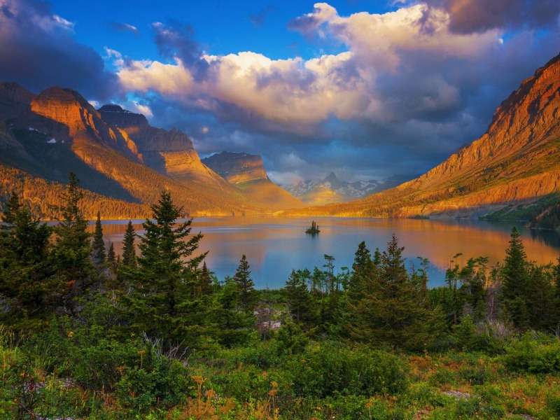 Jezioro w kanadyjskich Górach Skalistych Alberta puzzle online