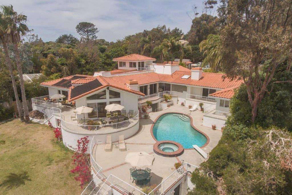 Villa Brody w Malibu puzzle online