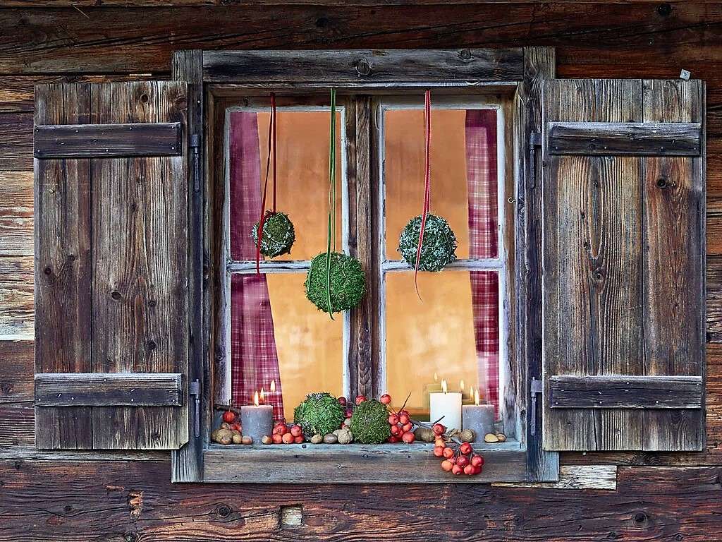 Adwentowa dekoracja okna puzzle online