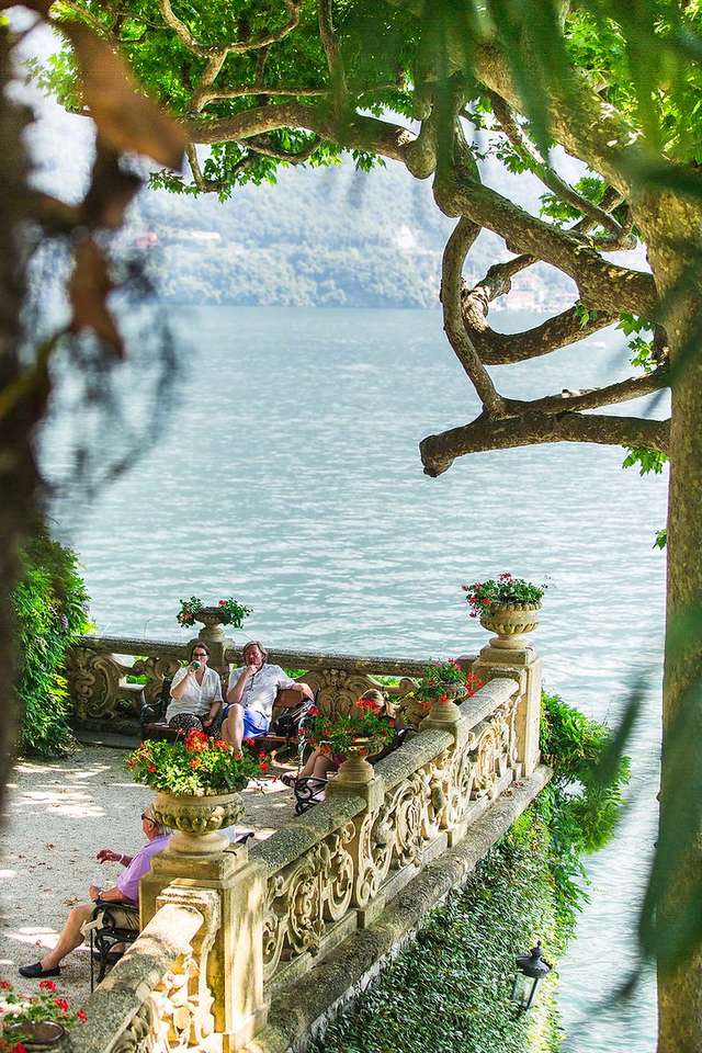 Jezioro Como z tarasu puzzle online