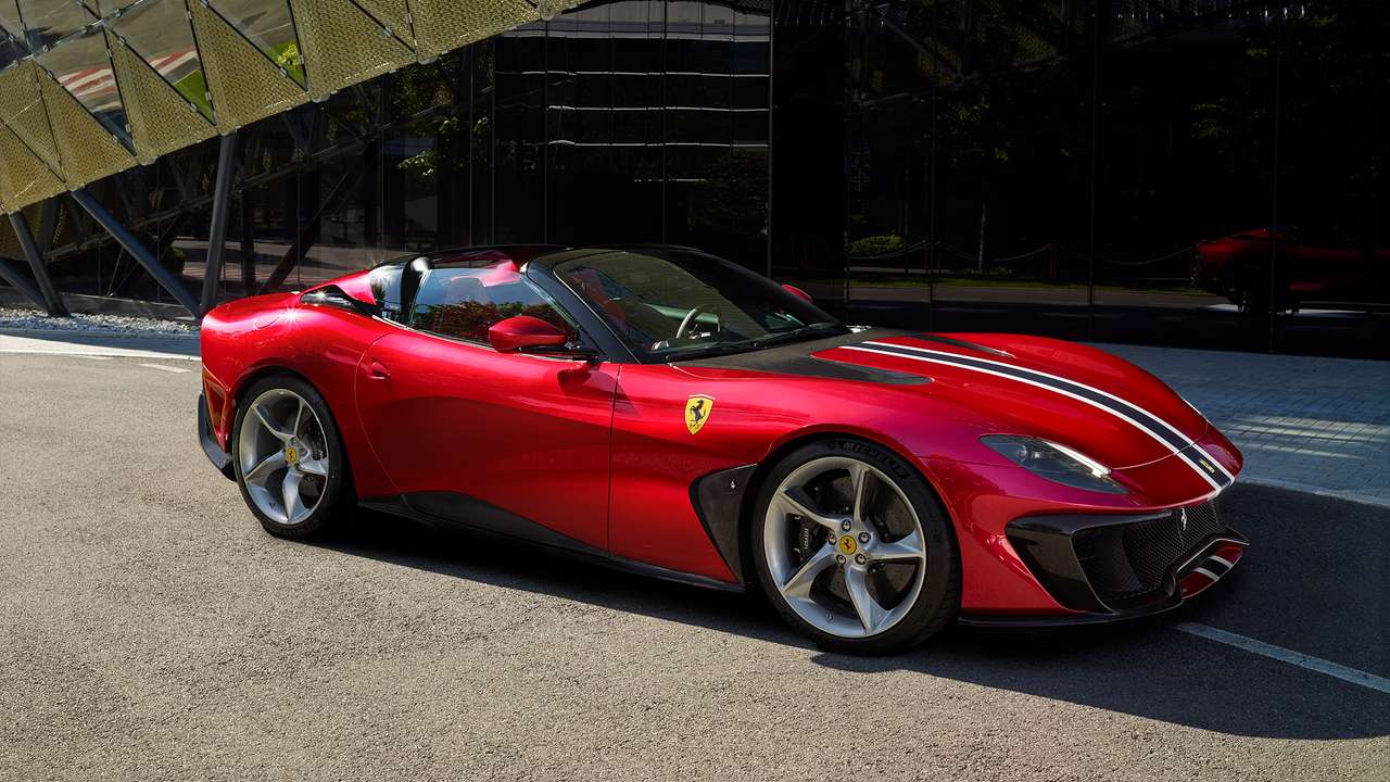 Ferrari SP51 z 2022 roku puzzle online