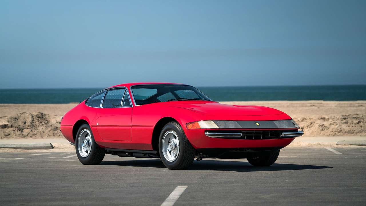 Ferrari 365 GTB4 Daytona z 1968 roku puzzle online