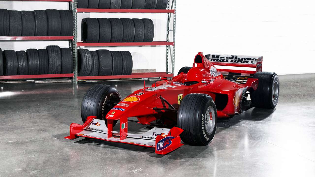 Ferrari F2000 z 2000 roku puzzle online