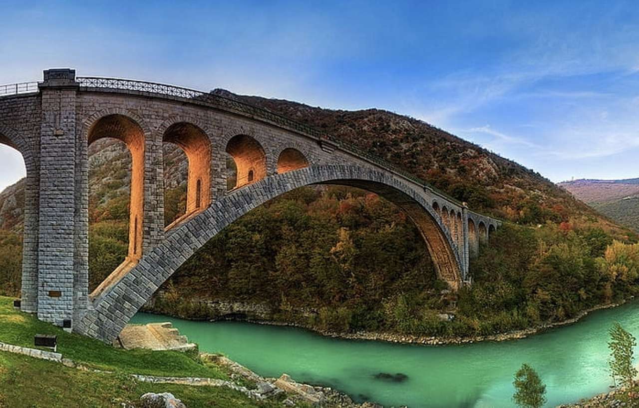Słowenia-najsłynniejszy kamienny most kolejowy puzzle online
